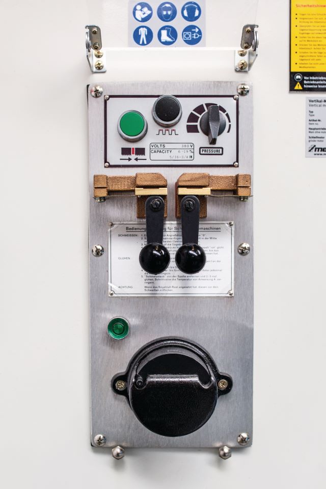 METALLKRAFT Vertikal Metallbandsäge VMBS 1408