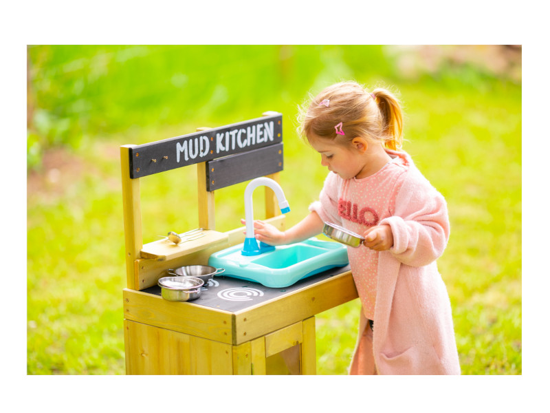 TP TOYS Holz Matschküche inkl. Waschbecken