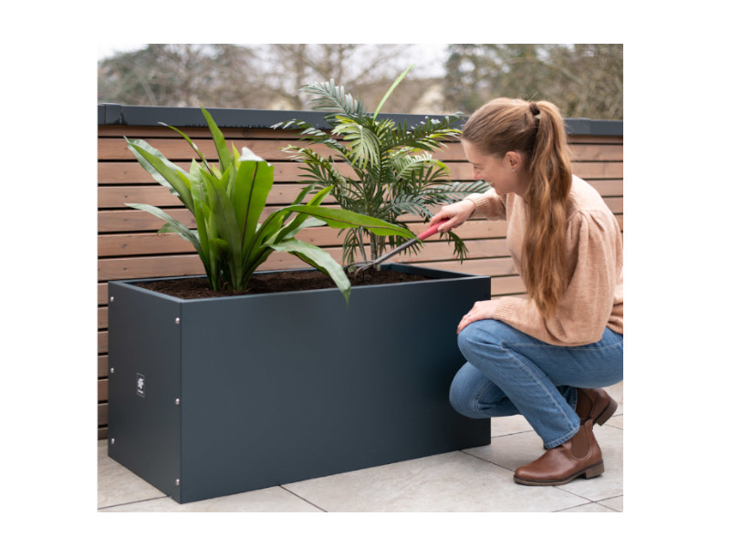 HERSTERA Pflanzgefäß Metall 100x50x50 anthrazit