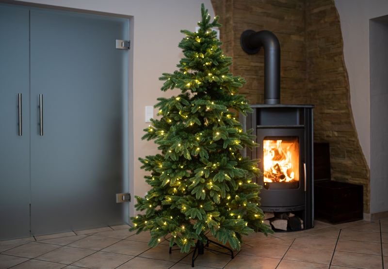 EVERGREEN Weihnachtsbaum Roswell Kiefer 210 cm