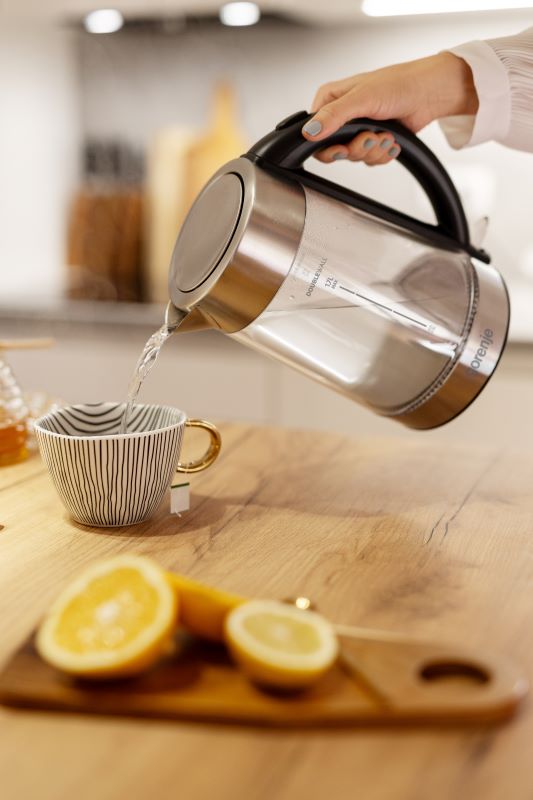 GORENJE Wasserkocher (1,7 Liter) - K17GDWII
