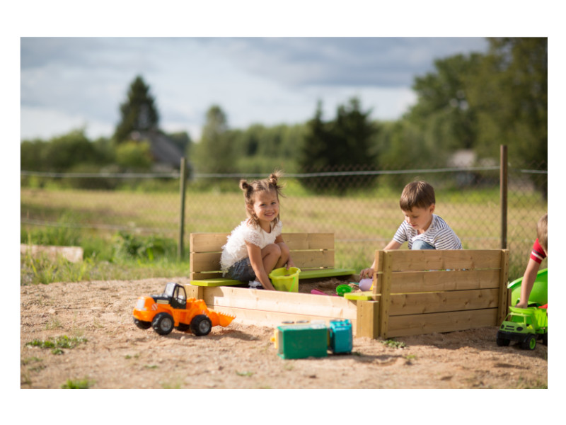 WENDI TOYS Sandkasten Deluxe 120x120x25