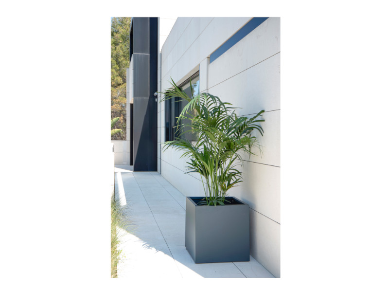 HERSTERA Pflanzgefäß Metall 50x50x50 anthrazit