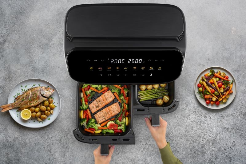 HISENSE AirFryer Solo - Heißluft-Fritteuse (11 Liter) HAF2700DHA
