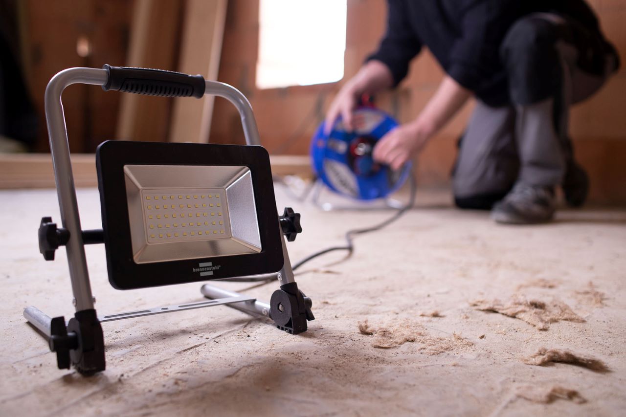 BRENNENSTUHL LED Baustrahler EL 4050 M